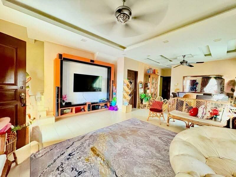 2-storey Terraced House for Sale in Sepang (Selangor) - DILLA YUSOFF - Living Room - PropertyGuru.com.my