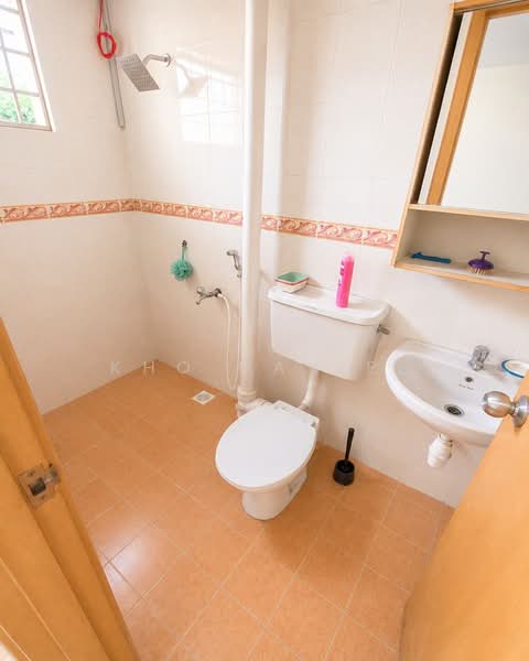 2-storey Terraced House for Sale in Seksyen 32, Kemuning Green Ville (Shah Alam) - Kho Daniel - Bathroom - PropertyGuru.com.my