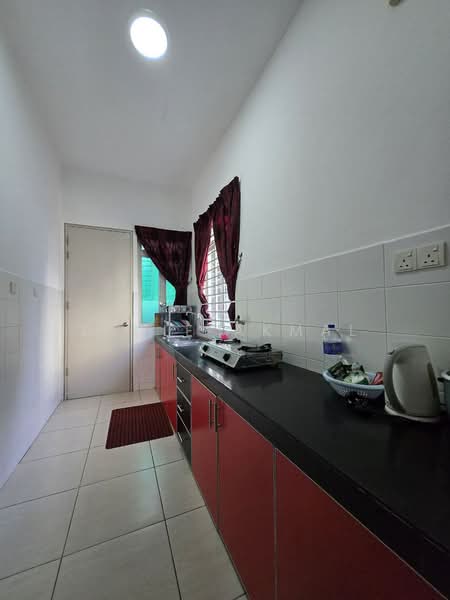 2-storey Terraced House for Sale in Presint 11 (Putrajaya) - Dinie Akmal - Kitchen - PropertyGuru.com.my