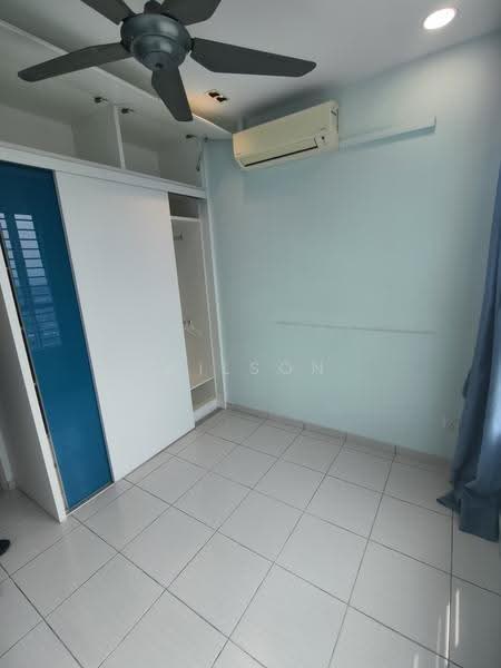 Kediaman Servis untuk Disewa di The Zizz @ Damansara North - Wilson Yap - Bedroom - PropertyGuru.com.my