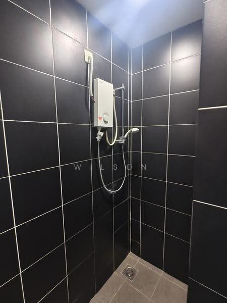 Kediaman Servis untuk Disewa di The Zizz @ Damansara North - Wilson Yap - Bathroom - PropertyGuru.com.my
