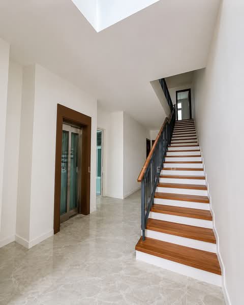 3-storey Terraced House for Sale in Seri Tanjung Pinang (Tanjung Tokong) - Billy Teh - Interior - PropertyGuru.com.my