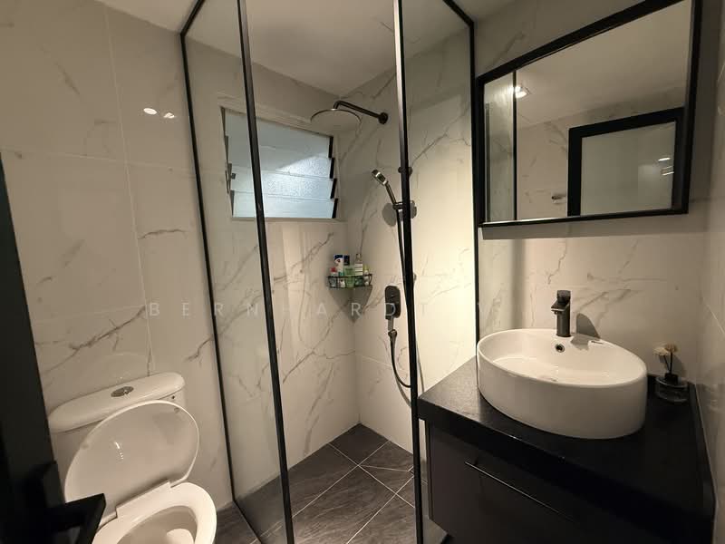 Kondominium untuk Dijual di Damansara Villa - Bernhardt V G - Bathroom - PropertyGuru.com.my