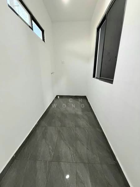 1-storey Terraced House for Sale in Bandar Selesa Jaya (Skudai) - Lee Chin Wong - PropertyGuru.com.my