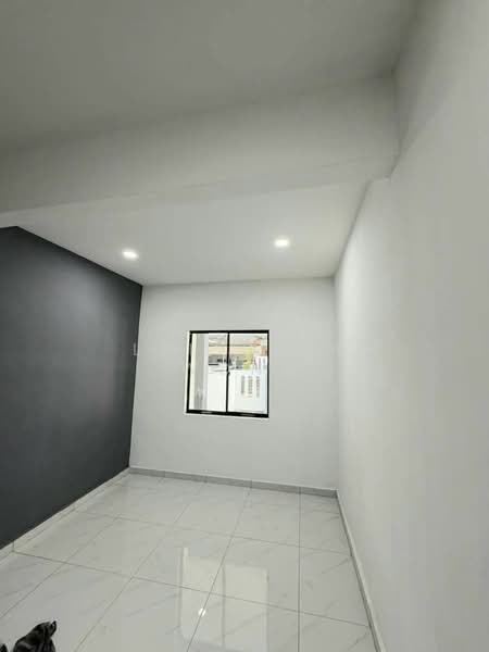 1-storey Terraced House for Sale in Bandar Selesa Jaya (Skudai) - Lee Chin Wong - PropertyGuru.com.my