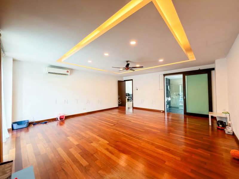 Rumah Berkembar untuk Dijual di Seksyen 11 (Kota Damansara) - Intan Sophia - Living Room - PropertyGuru.com.my