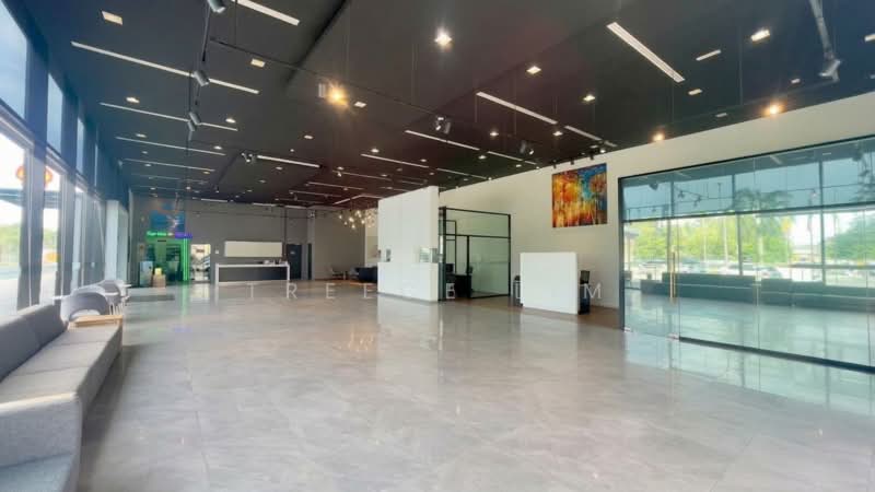 Commercial Bungalow for Sale in Rawang Mutiara (Rawang) - TREECE LIM - Lobby - PropertyGuru.com.my