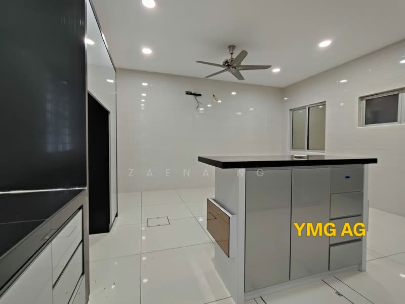 Rumah Teres 2 Tingkat untuk Dijual di Bandar Bukit Raja (Klang) - Zaena Ng - Kitchen - PropertyGuru.com.my