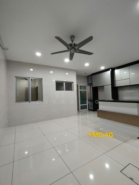 Rumah Teres 2 Tingkat untuk Dijual di Bandar Bukit Raja (Klang) - Zaena Ng - Interior - PropertyGuru.com.my