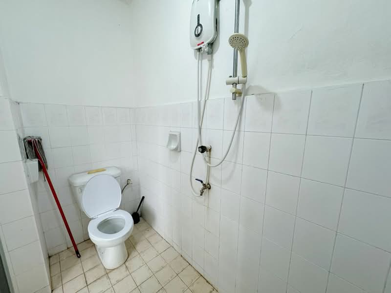 2-storey Terraced House for Sale in Taman Puteri Wangsa (Ulu Tiram) - Betty Ng - PropertyGuru.com.my