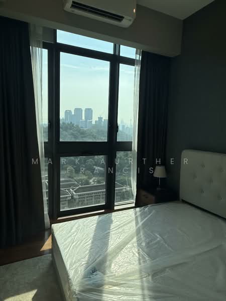 Servis Apartment untuk Dijual di Senada Residence @ KLGCC Resort - Mark Aurther Francis - Bedroom - PropertyGuru.com.my