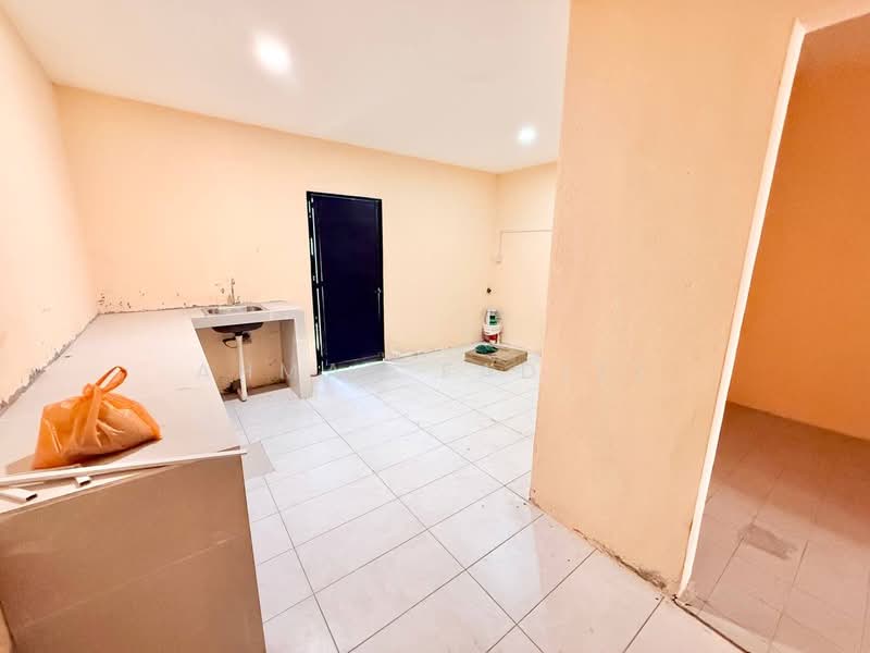2-storey Terraced House for Sale in Taman Mesra (Shah Alam) - Ahmad Fadlee - PropertyGuru.com.my