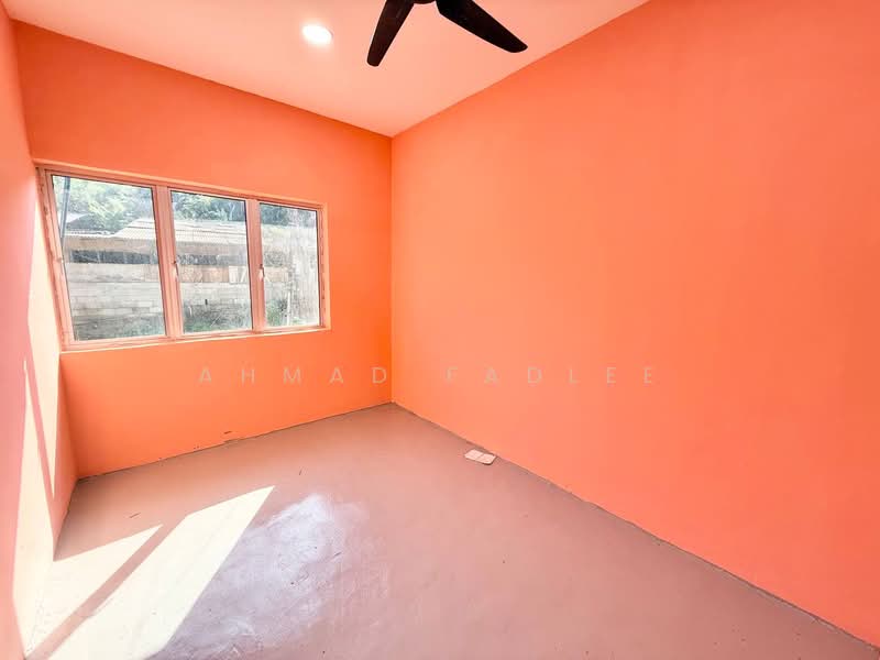 2-storey Terraced House for Sale in Taman Mesra (Shah Alam) - Ahmad Fadlee - PropertyGuru.com.my