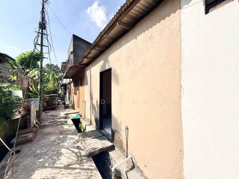 2-storey Terraced House for Sale in Taman Mesra (Shah Alam) - Ahmad Fadlee - PropertyGuru.com.my