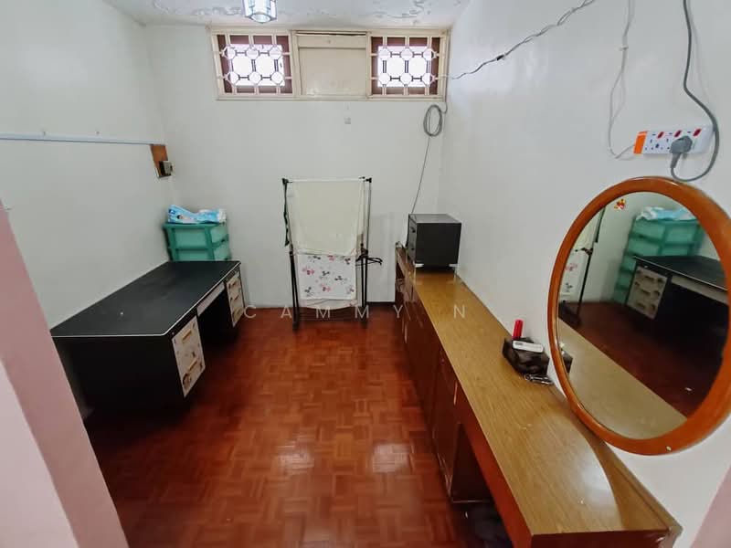 Rumah Berkembar untuk Dijual di Jalan Ipoh (Kuala Lumpur) - Cammy N - Study - PropertyGuru.com.my