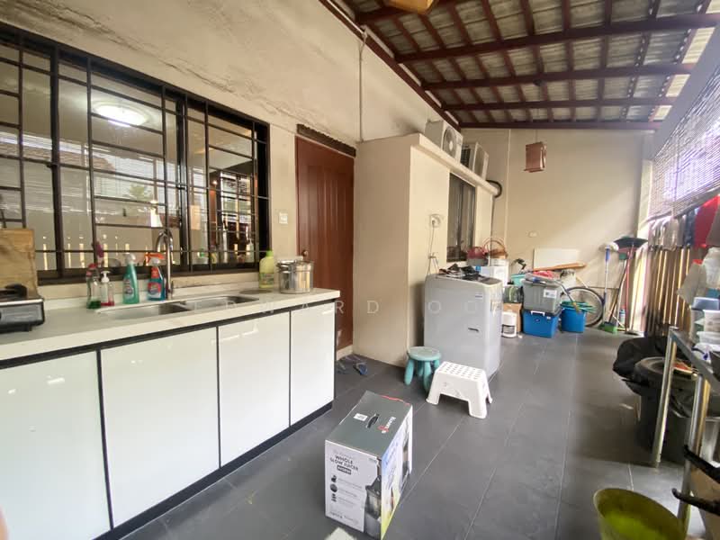 2-storey Terraced House for Rent in Taman Bukit Desa (Taman Desa) - Edward Ooi - Kitchen - PropertyGuru.com.my