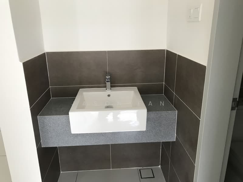 3-storey Terraced House for Rent in Bandar Tropicana Aman (Telok Panglima Garang) - Jason Fan - Bathroom - PropertyGuru.com.my