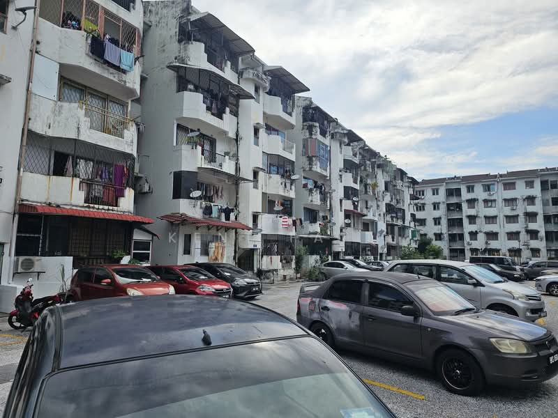 Apartment for Rent at Sri Subang Apartment - Kent Fatt - Exterior - PropertyGuru.com.my