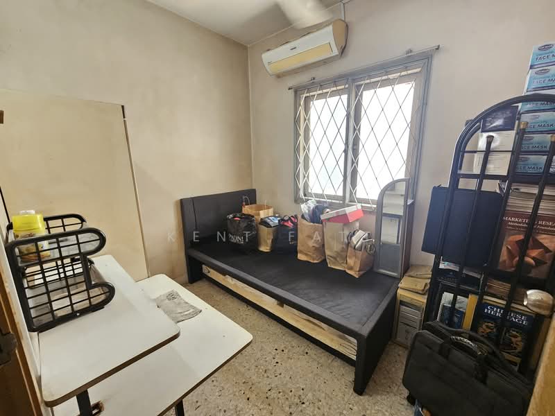 Apartment for Rent at Sri Subang Apartment - Kent Fatt - Bedroom - PropertyGuru.com.my