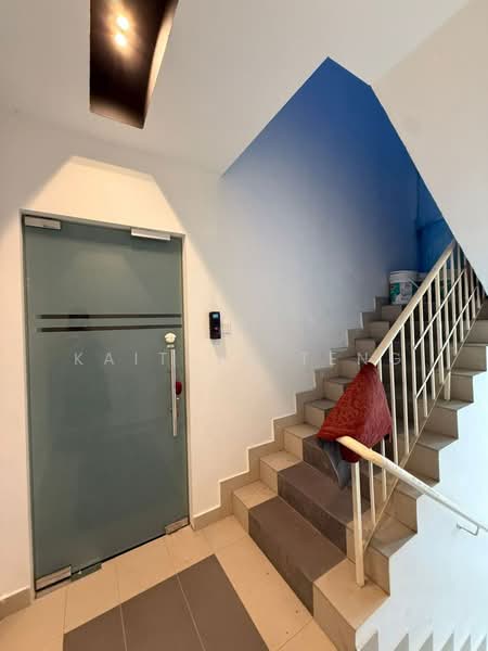 Shop / Office for Sale in Taman Johor Jaya (Johor Bahru) - Kaitlyn Teng - Entrance - PropertyGuru.com.my