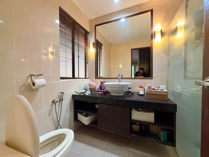 Rumah Teres 2-Tingkat untuk Dijual di Taman Bukit Desa (Taman Desa) - Edward Ooi - Bathroom - PropertyGuru.com.my