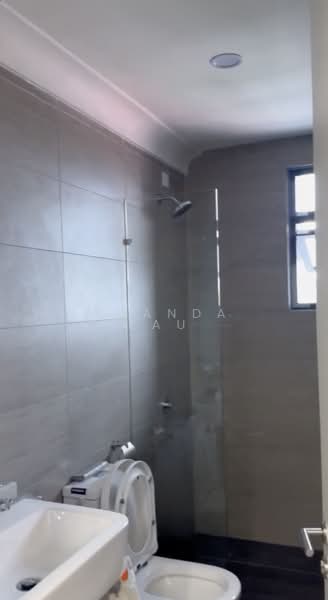 Pejabat untuk Disewa di Bandar Puteri Puchong (Puchong) - Amanda Lau - Bathroom - PropertyGuru.com.my