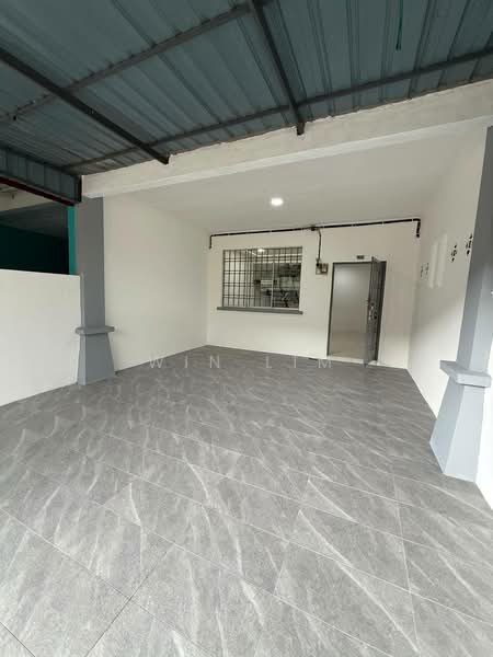 Rumah Teres 2 Tingkat untuk Dijual di Taman Scientex Pasir Gudang (Pasir Gudang) - Win Lim - Entrance - PropertyGuru.com.my