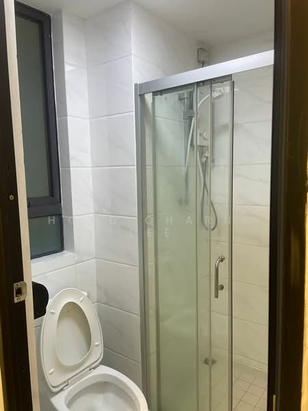 Apartment for Rent at Starview Bay @ Forest City - Hong Charng Lee - Bathroom - PropertyGuru.com.my