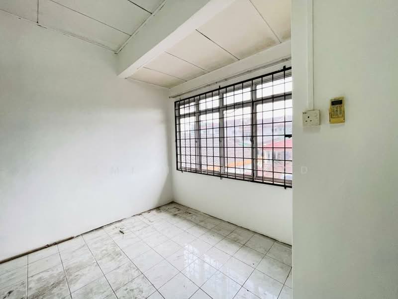 Rumah Teres 2 Tingkat untuk Dijual di Taman Cengal Utama (Paroi) - Ismi Muhammad - Interior - PropertyGuru.com.my