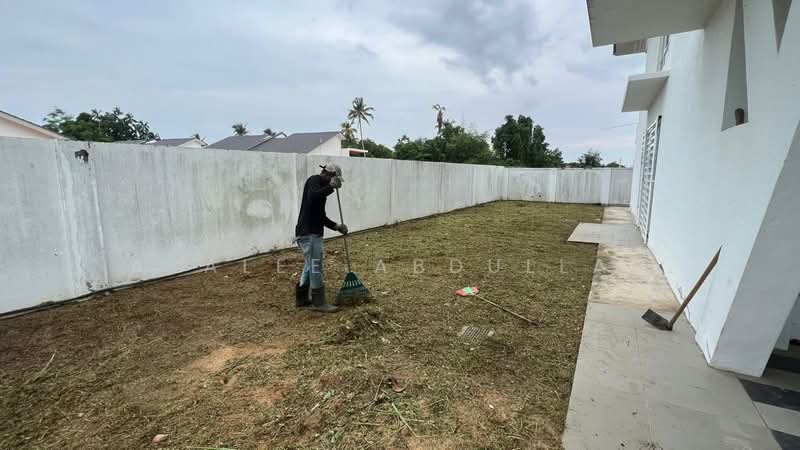 Semi-Detached House for Rent in Kuantan (Pahang) - Azalee Abdullah - Exterior - PropertyGuru.com.my