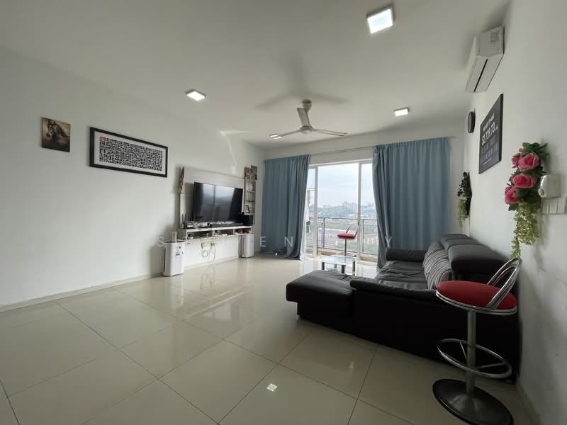 Kondominium untuk Dijual di Casa Green Condominium - Steven Tay - Living Room - PropertyGuru.com.my