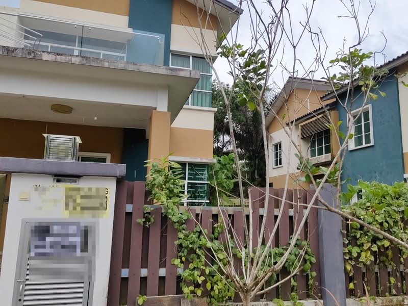 Bungalow for Sale in Labu (Negeri Sembilan) - Lisa Azila - Exterior - PropertyGuru.com.my