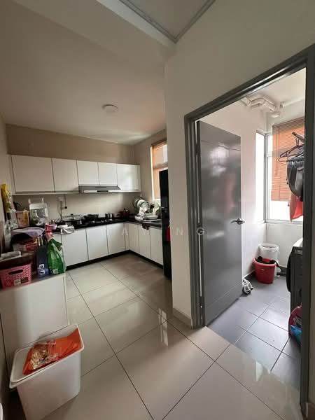 Service Residence for Sale at Pandan Residence - Kay Ng - Kitchen - PropertyGuru.com.my
