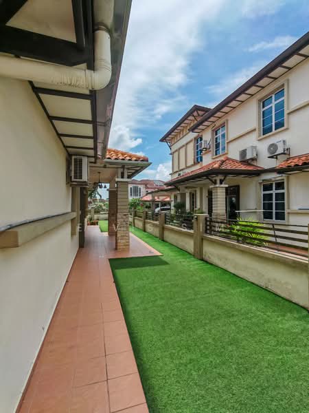 Semi-Detached House for Sale in Ulu Tiram (Johor) - Elvis Sim - PropertyGuru.com.my