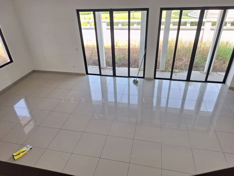2-storey Terraced House for Sale in Eco Majestic (Semenyih) - Jesslyn Lee - Living Room - PropertyGuru.com.my