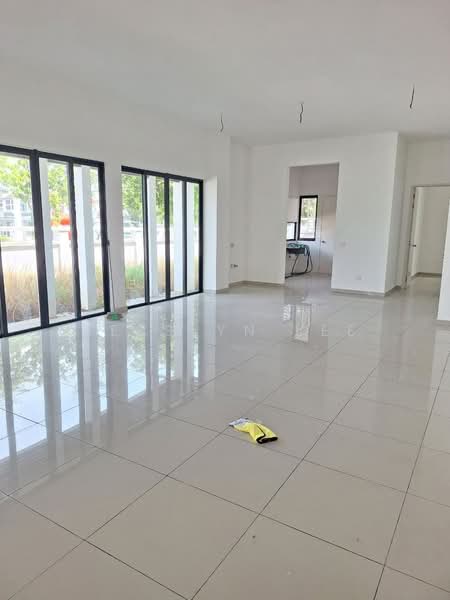 2-storey Terraced House for Sale in Eco Majestic (Semenyih) - Jesslyn Lee - Living Room - PropertyGuru.com.my