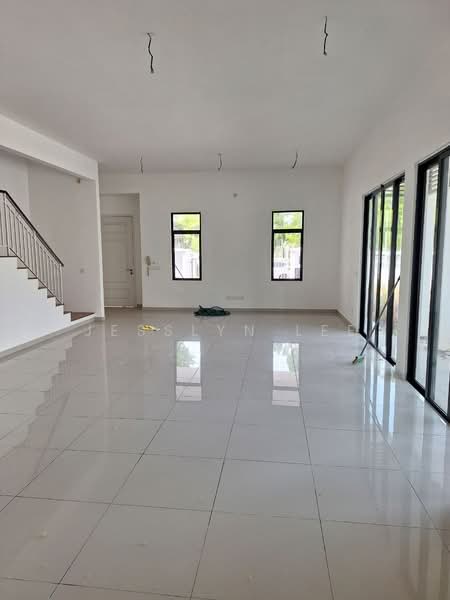 2-storey Terraced House for Sale in Eco Majestic (Semenyih) - Jesslyn Lee - Living Room - PropertyGuru.com.my