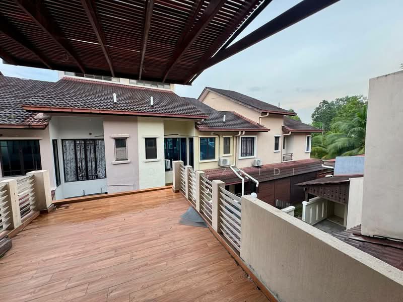 2-storey Terraced House for Sale in Bukit Jelutong (Shah Alam) - Afiqah zaidi - Exterior - PropertyGuru.com.my