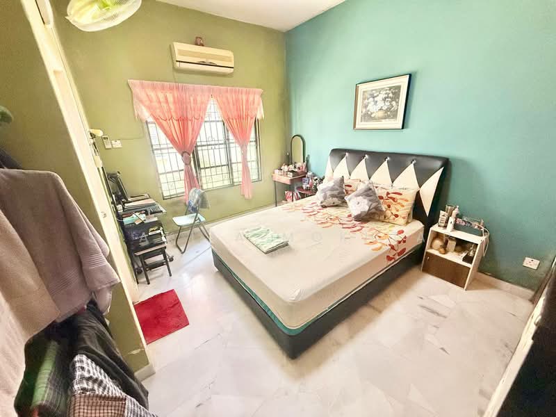 Townhouse for Sale in Alam Damai (Cheras) - Syakila Mokhtar - Bedroom - PropertyGuru.com.my