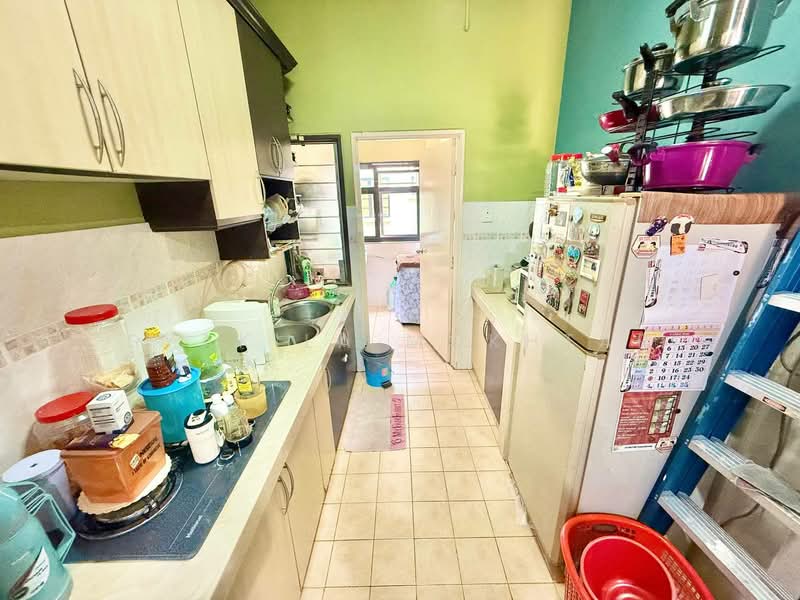 Townhouse for Sale in Alam Damai (Cheras) - Syakila Mokhtar - Kitchen - PropertyGuru.com.my