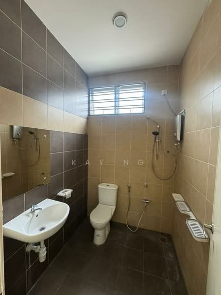 3-storey Terraced House for Sale in Bandar Seri Alam (Masai) - Kay Ng - PropertyGuru.com.my