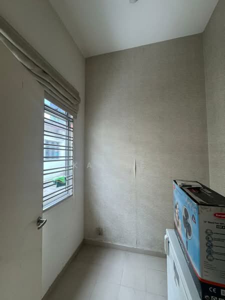 3-storey Terraced House for Sale in Bandar Seri Alam (Masai) - Kay Ng - PropertyGuru.com.my