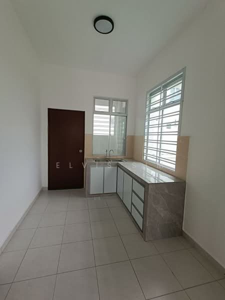 Rumah Teres 2 Tingkat untuk Dijual di Taman Pulai Mutiara (Iskandar Puteri (Nusajaya)) - Elvis Sim - Kitchen - PropertyGuru.com.my