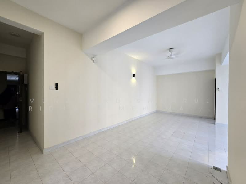 Kondominium untuk Dijual di Antah Tower - Muhammad Shahrul Ridhwan Mehamad Nasir - Living Room - PropertyGuru.com.my