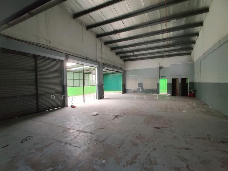 Semi-D Factory for Sale in Taman Perindustrian SIS (Beranang) - Dennis Chang - Interior - PropertyGuru.com.my