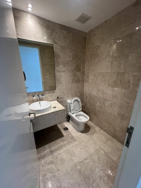Servis Apartment untuk Disewa di K Residence @ KLCC - Michael Au - Bathroom - PropertyGuru.com.my