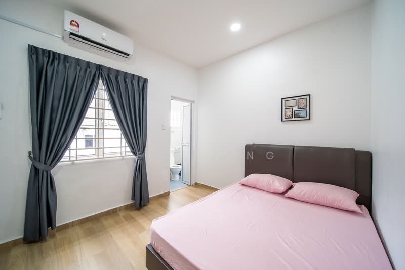 Rumah Teres 2 Tingkat untuk Disewa di Bandar Indahpura (Kulai) - Jenny Ong - Bedroom - PropertyGuru.com.my
