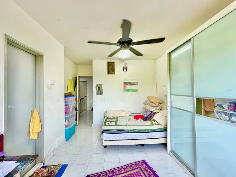 Rumah Teres 3 Tingkat untuk Dijual di Taman Selayang Mulia (Selayang) - Fauran Nawawi - Bedroom - PropertyGuru.com.my