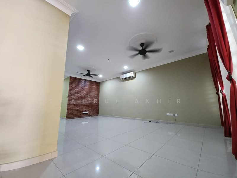 2-storey Terraced House for Sale in Bangi (Selangor) - Shahrul Akhir - Living Room - PropertyGuru.com.my