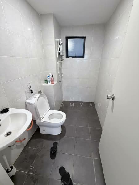 Pangsapuri untuk Dijual di Duduk Se.Ruang @ Eco Sanctuary - Ismi Muhammad - Bathroom - PropertyGuru.com.my